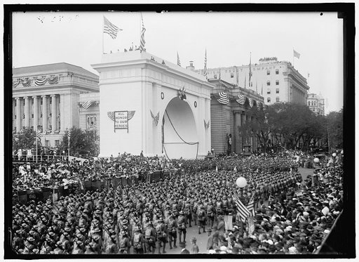 FIRST DIVISION, A.E.F. AMERICAN EXPEDITIONARY FORCES. MISCELLANEOUS VIEWS OF PARADE
