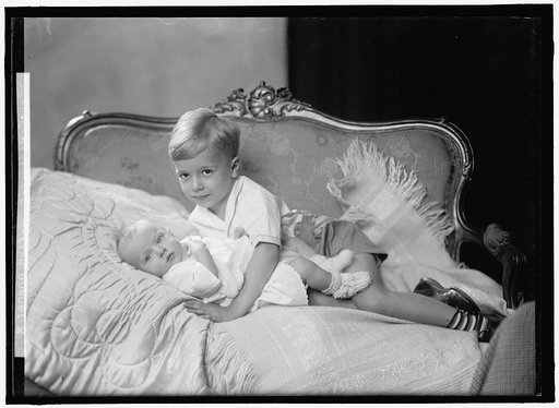 HALLER, ROBERT. CHILDREN. PORTRAIT