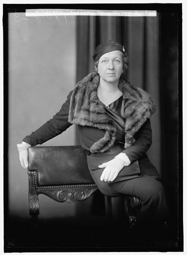 LINDSAY, HARRY B., MRS. PORTRAIT