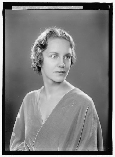 McNEIR, ELINOR. PORTRAIT