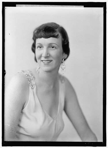 AHLERS, DOROTHY. PORTRAIT