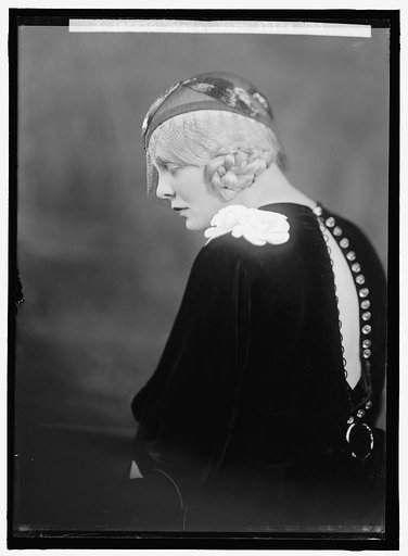 MYERS, MARY ALICE. PORTRAIT