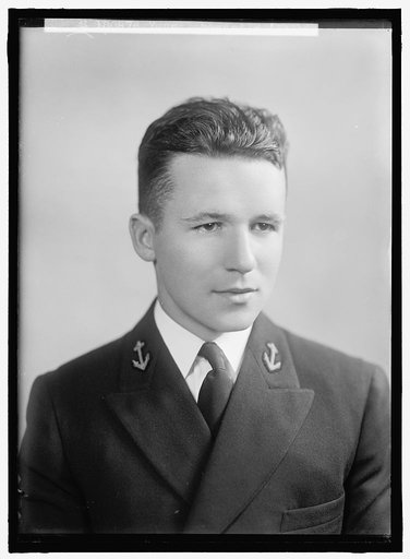YOUNG, HOWARD M. MIDSHIPMAN. PORTRAIT