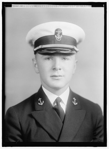 DRESSENDORFER, DAVID E. MIDSHIPMAN. PORTRAIT