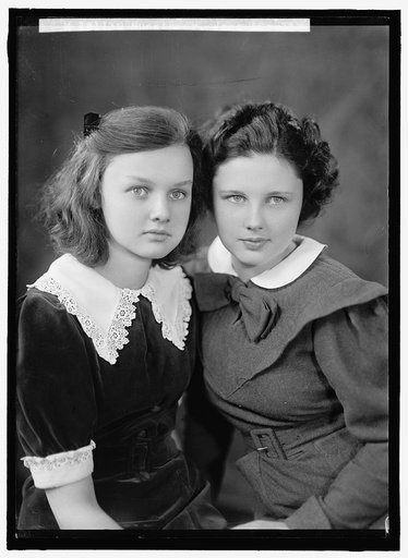 HUNSINGER, JANE, [AND CAROL]. PORTRAIT