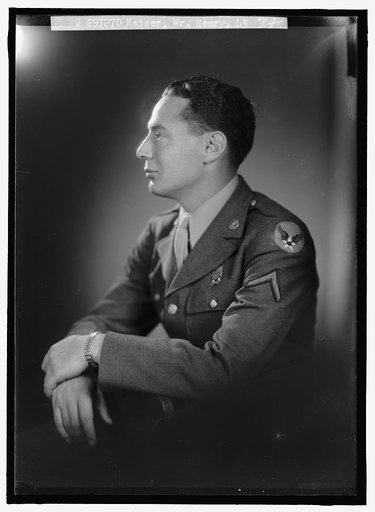 KAISER, HENRY. PORTRAIT