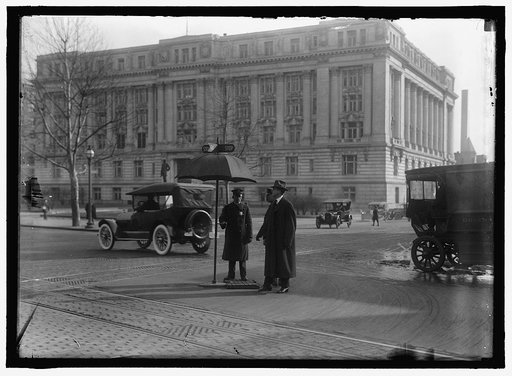 DISTRICT OF COLUMBIA; TRAFFIC. STOP AND GO SIGNS