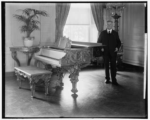 White House (gold piano), 9/20/28