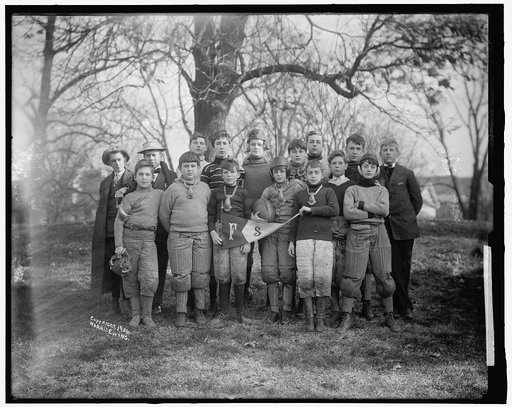 FRIENDS SCHOOL. FOOTBALL