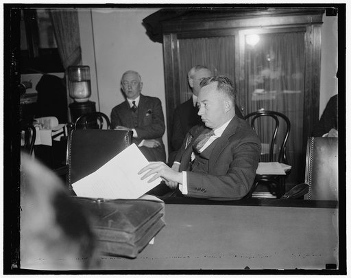 At Senate Railroad Financing Inquiry. Washington, D.C., Dec. 17. Willaim W. Wyer, Treasurer of the Missouri Pacific Railroad, appeared before the Senate Railroad Financing Investigation Committee today