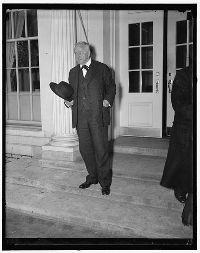 White House caller. Washington, D.C., Dec. 22. The American Ambassador to [Mexico], Josephus Daniels, was a caller at the White House today