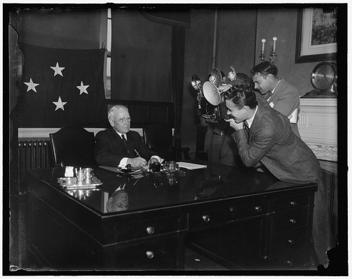 Faces last shot. Washington, D.C., Dec. 29. Admiral William H. Standley faced his last barrage today. A salva from the guns of a battery of cameramen. He retires as Chief of Naval Operations on January 1, having reached the age limit. Admiral Standley has had a difficult regime. At one time during t