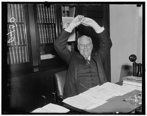 The Winnah. Washington, D.C., Dec. 30. The first dead heat in a Congressional race was settled today when the State Ballot Law Commission ruled that Arthur B. Jenks, Republican, was the winner over Alphonse Roy, Democrat, from the first district of New Hampshire. After an 11-hour session the commiss