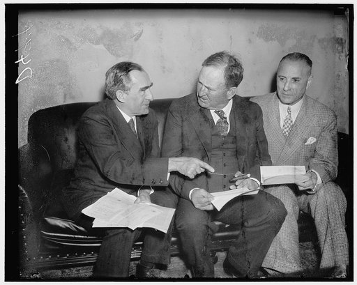 Discuss plans for Inaugural ceremonies at Capitol. Washington, D.C., Jan. 4. Final plans for the Inaugural ceremonies at the Capitol were discussed today by Admiral Cary T. Grayson, (left) Chairman of the Inaugural Committee; Senator Joseph T. Robinson, Senate Majority leader; and Senator M.M. Neely