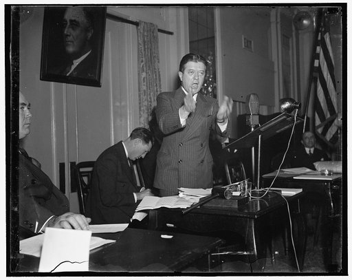 Democratic government vs.against organized force of reaction. Washington D.C., March 8. Before six hundred labor leaders from all parts of the country, Senator Robert Lafollette, Progressive of Wisconsin, delivered the principal speech at the opening session of the Convention of the Labor Nonpartisa