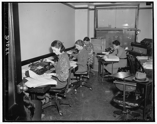 Card punching & assorting at Fed. Deposit Insurance Corp.