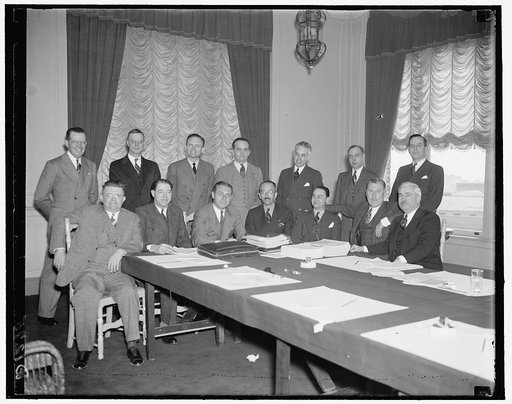 Broadcasters at Washington Hotel, 4/7/1937