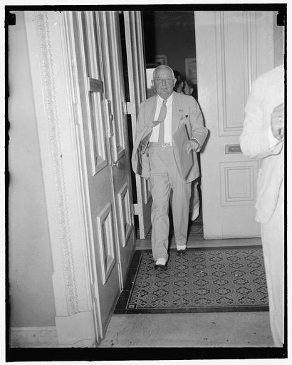 Sale of Democratic convention handbooks "disgraceful and demoralizing racketeering." Washington, D.C., Aug. 12. House minority leader Bertrand Snell, of New York, leaving the House Rules Committee today after telling members that sales of books on the Democratic National Convention to corporations w