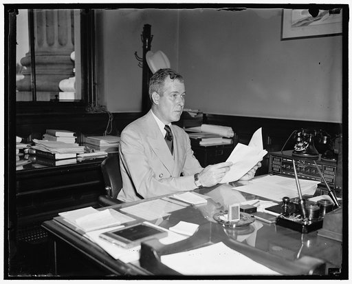 New dust bowl program for southwest. Washington, D.C., June 2. Secretary of Agriculture Henry Wallace today appointed Roy I. Kimmel, of Amarillo, Texas to coordinate a broad federal proram to rehabilitate the soil conservation, resettlement and AAA wind erosion program in 100 counties, comprimising 