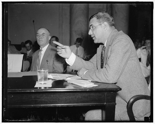 Charges postal authorities refuse to accept packages of food for strike-breakers. Washington, D.C., June 18. Appearing before the Senate Post Office Committee today, Louis J. Guarnieri, Attorney for the Republic Steel Corp., charged that Warren, Ohio, Postal Authorities refused to accept four packag