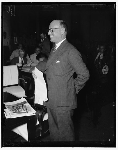 Washington, D.C., June 24. A written contract with the C.I.O "is not worth the paper it is written on," Tom Girdler, Board Chairman of the Republic Steel Corporation, told the Seante Post Office Committee today, 6/24/37
