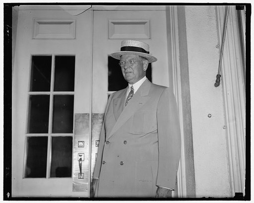 Chicago Mayor. Washington D.C., July 16. Mayor Edward J. Kelly of Chicago, was caller at the White House yesterday, 7/16/37