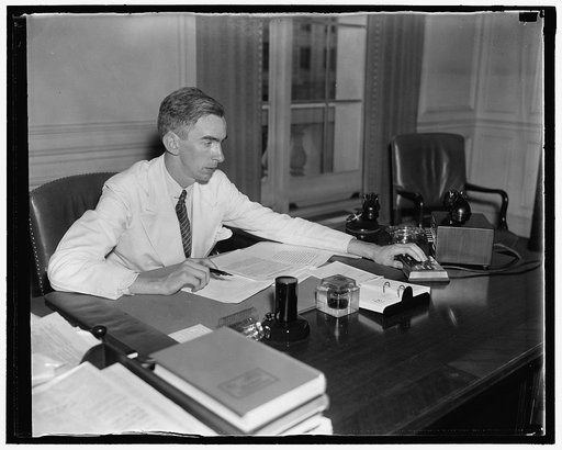 New Solicitor U.S. Department of Labor. Washington D.C. Gerard D. Reilly, of Boston, has just been nominated by President Roosevelt to be Solicitor for the Department of Labor. He has been acting Solicitor since March 1 and now succeeds Charles A. Gregory, of Illinois, as Head of the Legal Division 