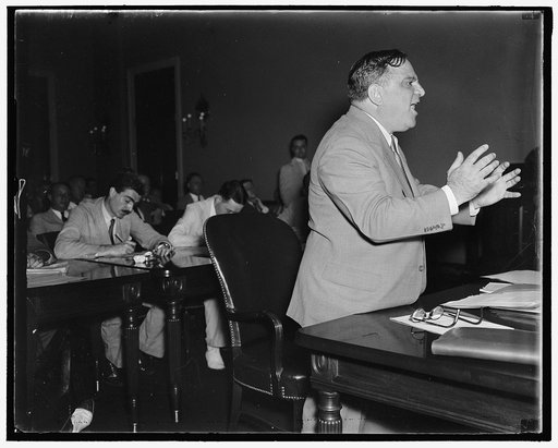 New York Mayor urges action on housing bill before adjournment. Washington, D.C., Aug 3. Asserting that thousands of inhabitants are living in cities in "firetraps" and "dangerous surroundings" Fiorello La Guardia, Mayor of New York City and President of the U.S. Conference of Mayors, appealed to th