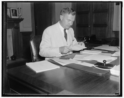 Possible Supreme Court appointee. Washington, D.C. Aug. 6. The latest to be mentioned for the vacant seat on the Supreme Court bench is Robert H. Jackson, Assistant Attorney General. Jackson is a native of Jamestown, NY and a personal friend of President Roosevelt, 8/6/37