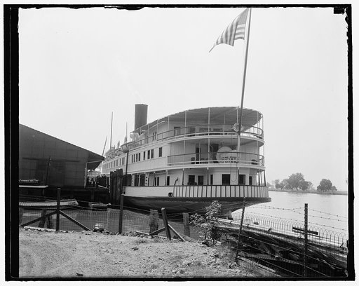 Steamer District of Columbia of the Washington-Norfolk line