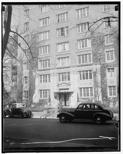 "Aunt Bessie's" home. Washington, D.C., Oct. 29. This unimposing apartment house will no doubt be the scene of a visit from the Duke and Duchess of Windsor when they come to the National Capital sometime next month. It is the home of Mrs. D.C. Merryman, the Duchess' Aunt Bessie. The building is loca