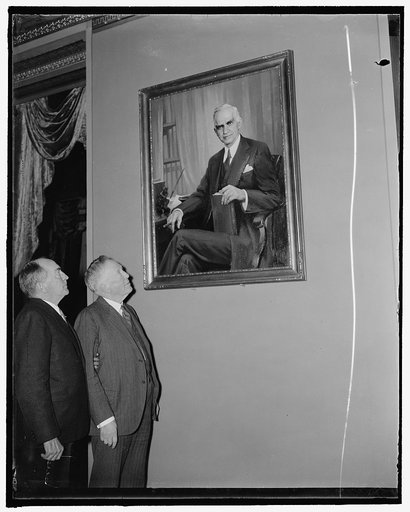 View portrait of late speaker. Washington, D.C., Nov. 12. A portrait of the late Speaker of the House Joseph W. Byrns was hung at the Capitol for the first time today. The first to view it were Speaker William B. Bankhead (left) and Rep. Sam D. McReynolds of Tennessee, Cronies of the late Speaker fo