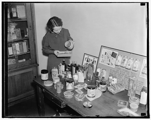 "Chamber of horrors." Washington, D.C., Dec. 20. When members of Congress introduce bills on new drug and food legislation they often request the aid of Miss Ruth Lamb, Chief of Public Relations of the Department of Agriculture Food and Drug Administration. Of great help to the Solons in framing bil