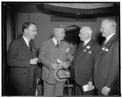 "Hizzonors" from all sections attend mayors conference. Washington, D.C., Nov. 15. From all sections of the country Mayors of 150 cities gathered in the Capital today to attend the Third Annual Mayors Conference. Problems of crime, unemployment relief, slum clearance and industrial disputes were to 
