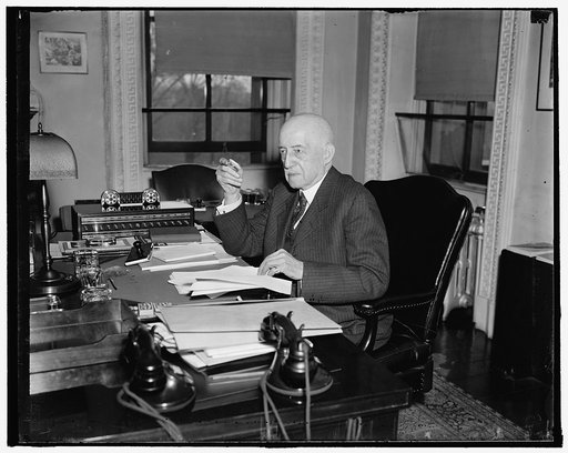 State Department counselor. Washington, D.C., Nov. 27. A new informal picture of R. Walton Moore, Counselor of the Department of State. A former Assistant Secretary, Moore is the first man to be named to the newly created post of counselor. 11/27/37