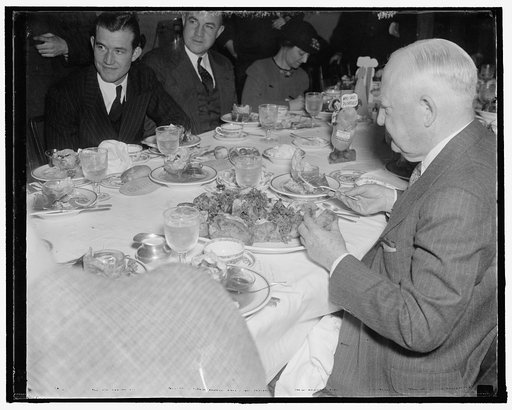 Minority leader relishes spuds. Washington, D.C., Dec. 8. House Minority Leader Bertrand Snell of New York, seemed to relish the spuds from both states as he participated in potato eating contest today in the House Restaurant to determine which state grows the best potatoes - Idaho or Maine. The con