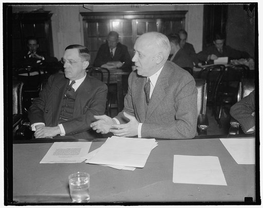 Senate Committee questions Pennsy head. Washington, D.C., Dec. 15. Martin W. Clement, President of the Pennsylvania Railroad, today told the Senate Rail Inquiry that there had never been any objection from the Interstate Commerce Commission to salaries paid Directors of the road. At the same time, C