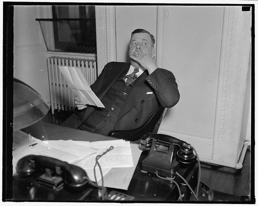 Assistant to Secretary of State. Washington, D.C., Dec. 18. A new informal photograph of George Fort Milton, Chattanooga publisher, now special assistant to Secretary of State Cordell Hull, 12/18/37