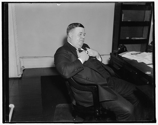 Assistant to Secretary of State. Washington, D.C., Dec. 18. A new informal photograph of George Fort Milton, Chattanooga publisher, now special assistant to Secretary of State Cordell Hull, 12/18/37