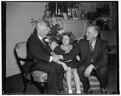 Senator Carter Glass reaches 80th birthday. Washington, D.C., Jan. 4. Senator Carter Glass of Virginia, today celebrated his 80th birthday and thereby attained the goal he set for himself on his last anniversary. At that time the veteran Senator told friends his only wish was to reach 80 which would