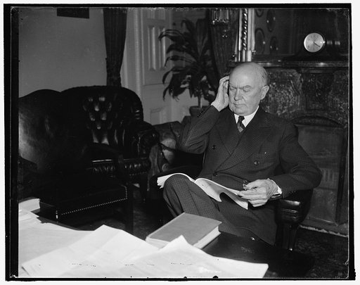 Mentioned for Supreme Court vacancy. Washington, D.C., Jan. 7. Rep. Hatton Sumner, Democrat of Texas and Chairman of the House Judiciary Committee, is being mentioned prominently as the successor to Justice George Sutherland when he retires from the Supreme Court bench on January 18, 1/7/38