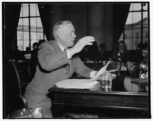 A.F. of L. Head demands congressional action to meet current business recession. Washington, D.C., Jan. 7. A.F. of L. President William Green today demanded that "prompt, immediate and effective" action be taken by Congress to meet the current business recession. The demand was made as Green was que