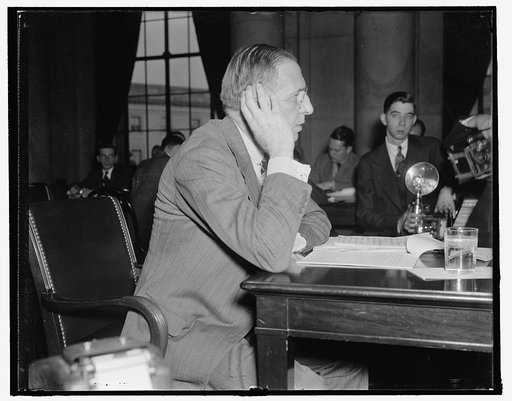 Believes in high wages. Washington, D.C., Jan. 10. Admitting his belief in high wages and the increased buying power therefrom, Lammot Du Pont, President of Du Pont De Nemours & Co., told the Senate Unemployment Committee today that America can be prosperous only by serving better and diversified in