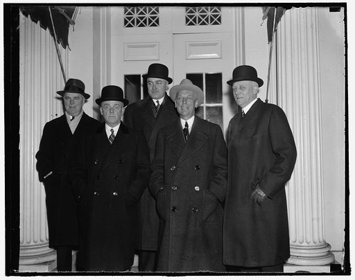 Big business men talk with Roosevelt. Washington, D.C., Jan. 11. Five of the nation's outstanding business men conferred today with the president at the White House, they are shown just before entering the White House, they are, left to right: Colby Chester, Chairman of the Board of the National Man