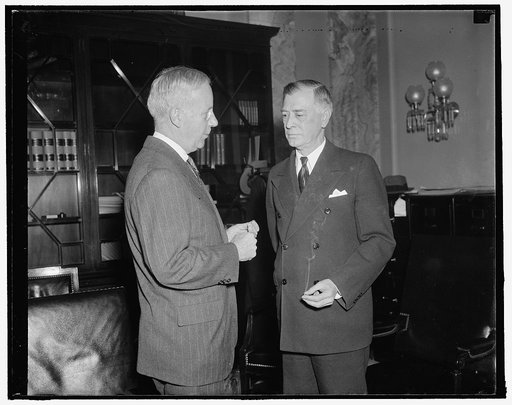 Admits Army finance office honored allegedly fraudulent CCC vouchers. Washington, D.C., Jan. 18. Major General Walter L. Reed, (left) Inspector General of the Army, today told Senator Key Pittman, Chairman of the Senate Public Lands Committee, the Army Chief Finance Offi[...] honor allegedly fraudul