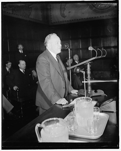 Chairman of small business conference. Washington, D.C., Feb. 2. The naming of Fred Roth, President of the Whitney-Roth Shoe Co., Cleveland, Ohio, by Secretary Roper to be Temporary Chairman of the Small Business Conference which opened today brought charges from the delegates that he (Roth) was han