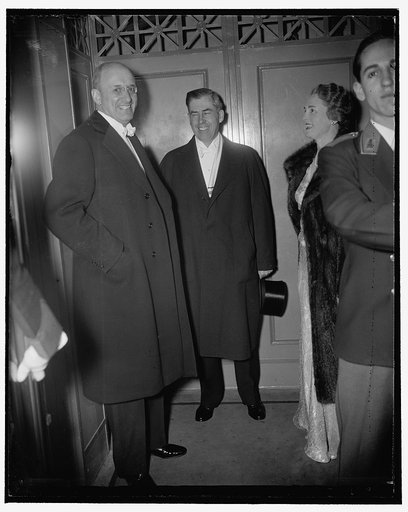 Sec. Henry Morgenthau, Treas.; Sec. Henry Wallace, Agri.; Mrs. Henry Wallace