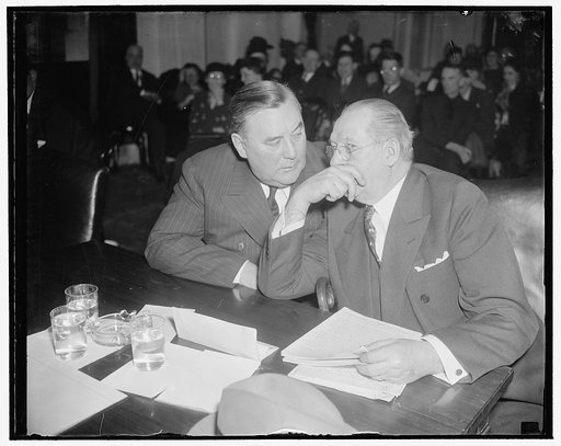 Fiery Johnstown Mayor and Counsel. Washington, D.C., March 10. Just before taking the stand before the Senate Civil Liberties Committee today, Mayor Daniel J. Shields (left) of Johnstown, PA., held a last-minute talk with his counsel Samuel A. King. Mayor Shields told the committee he had destroyed 