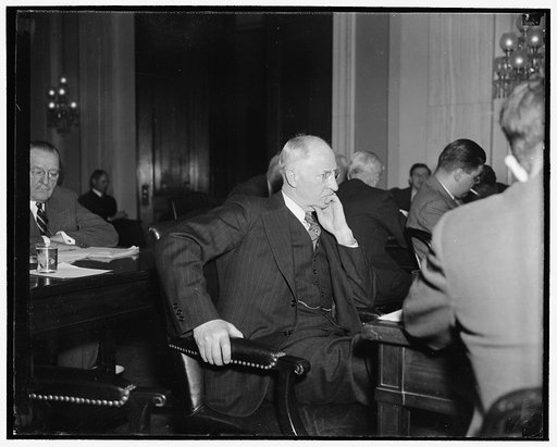 $25,000 for law and order. Washington, D.C., March 11. Francis C. Martin, Chairman of the Johnstown, PA., Citizens Committee and President of the Chamber of Commerce, today told the Senate Civil Liberties Committee that the Bethlehem Steel Co. offered $25,000 or more to maintain Law and Order during