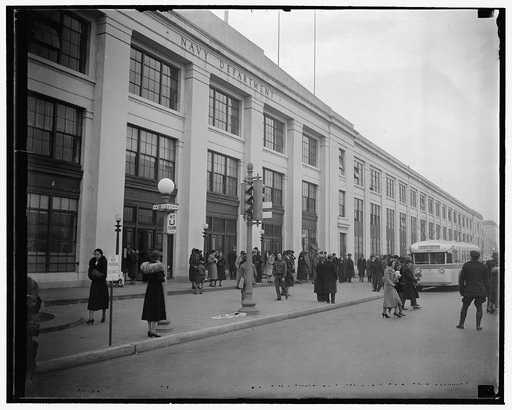 Crowd at U.S. Navy Department